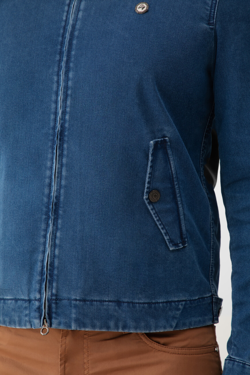 куртка  MFJ5102150 T249BL RUU0 по низкой цене