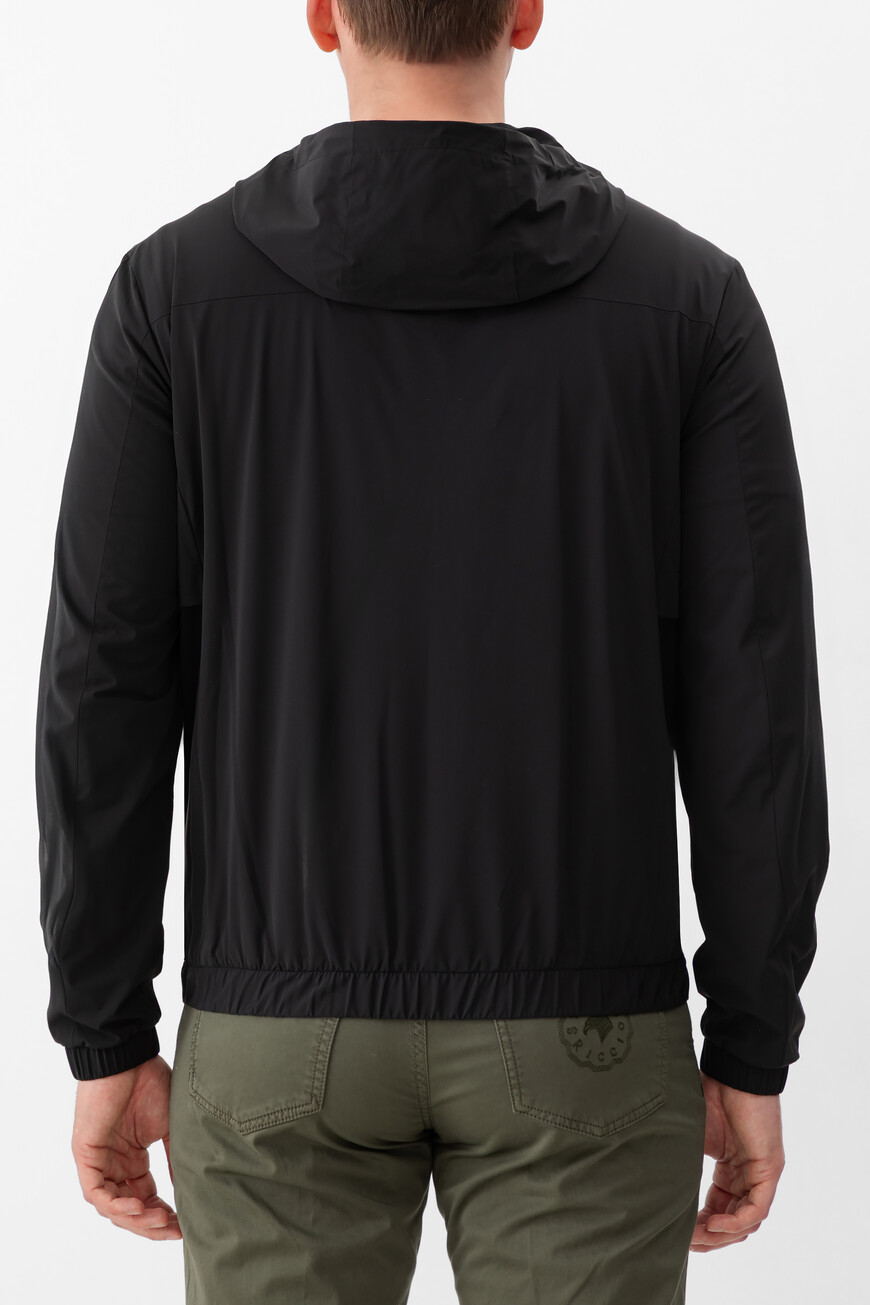 куртка  модель из коллекции explorer M6J5200060 PAEA2R 9005 по акции