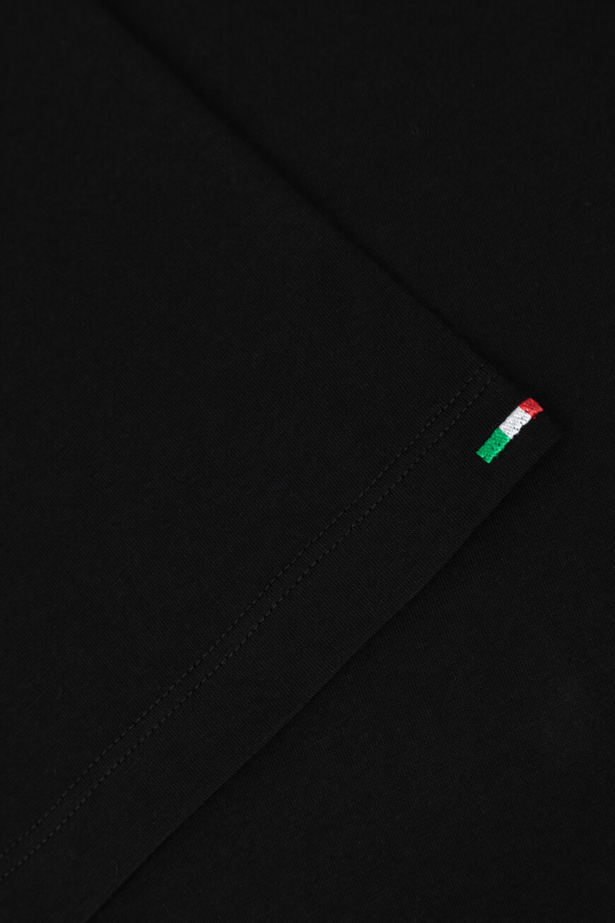 футболка  MNH5103880 803 N999 на официальном сайте