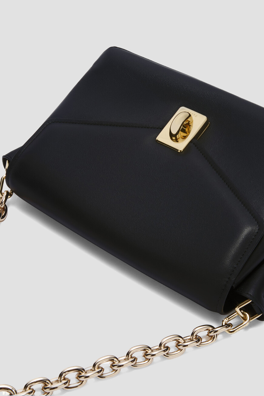 сумка  модель meridiana WB01448_BX3227_1007_O6000 со скидкой