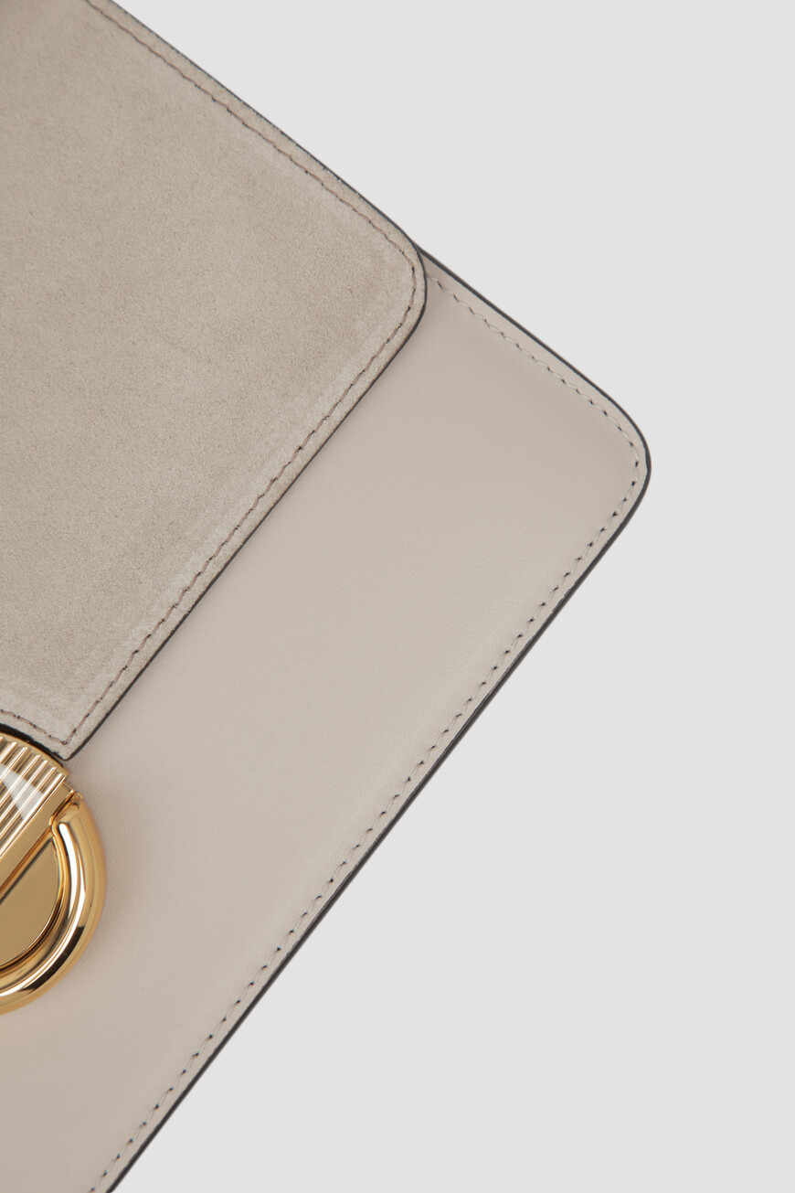 сумка  модель sfera WB01515_BX0428_1002_VAN00 на официальном сайте