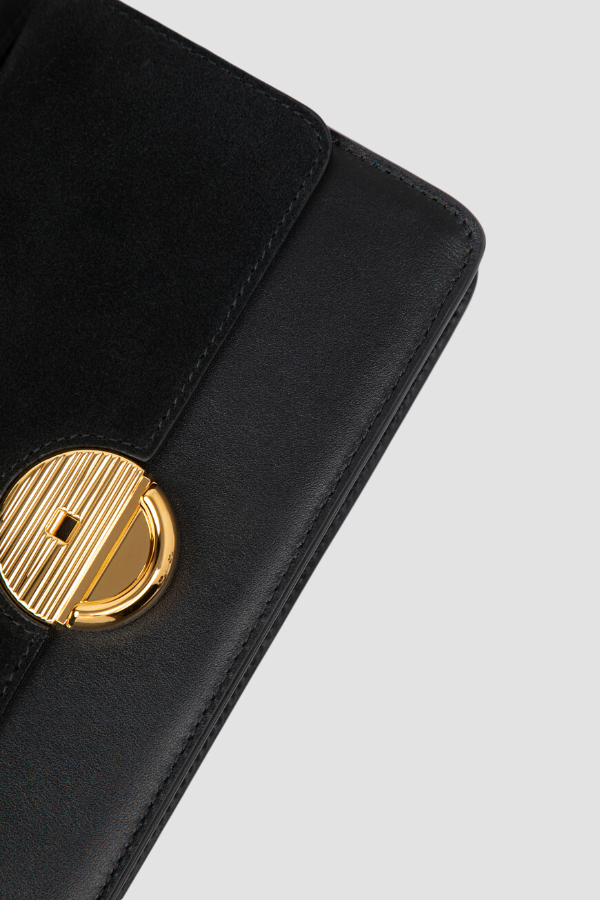 сумка  модель sfera WB01515_BX0428_1002_O6000 на официальном сайте