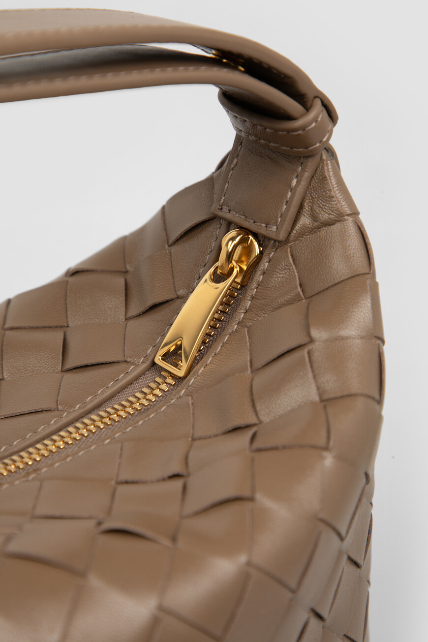 сумка  модель wallace 754443 V3IV1 2355 по распродаже