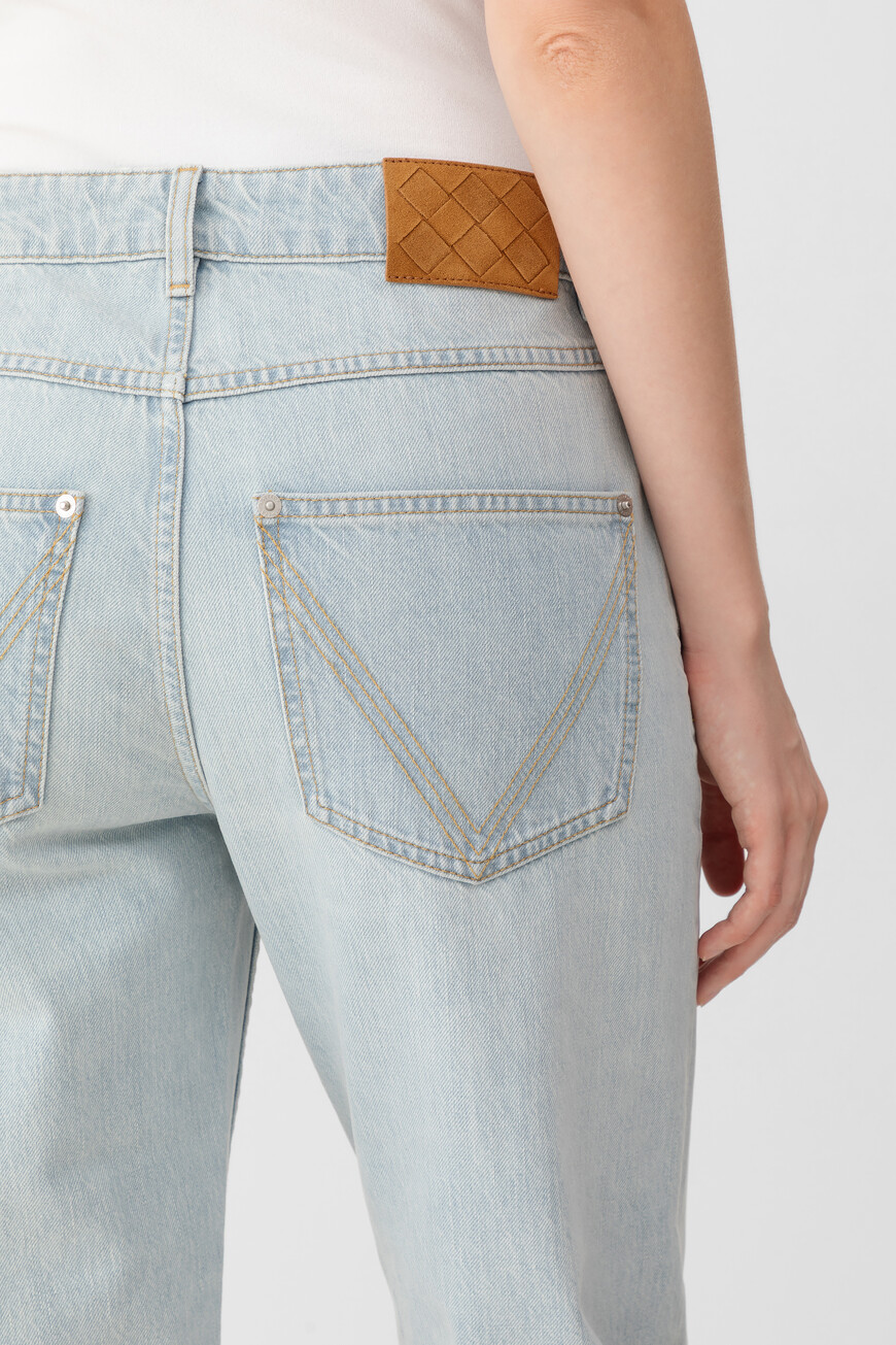 джинсы  813503 V4ZR0 4132 по низкой цене