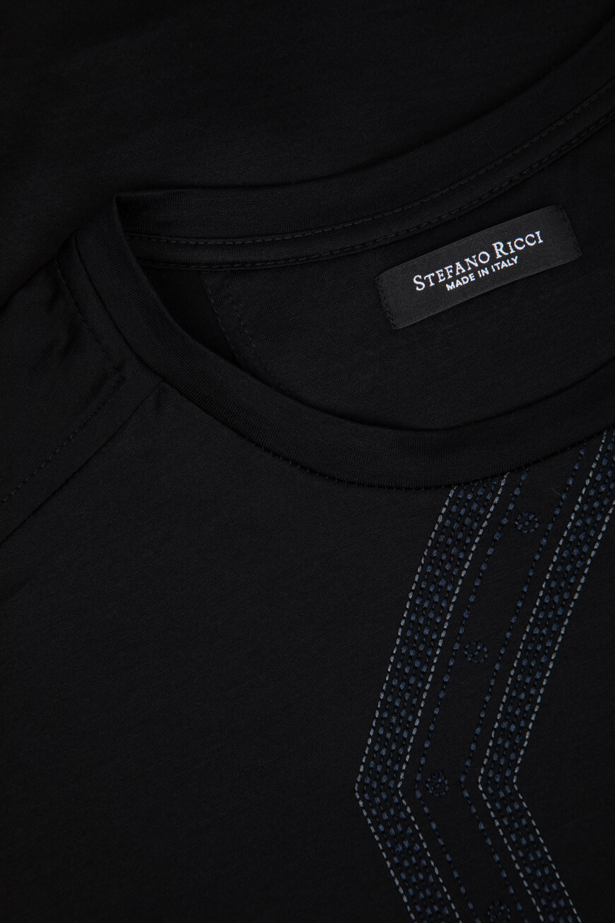 футболка  MNH5103890 TE0001 N999 со скидкой