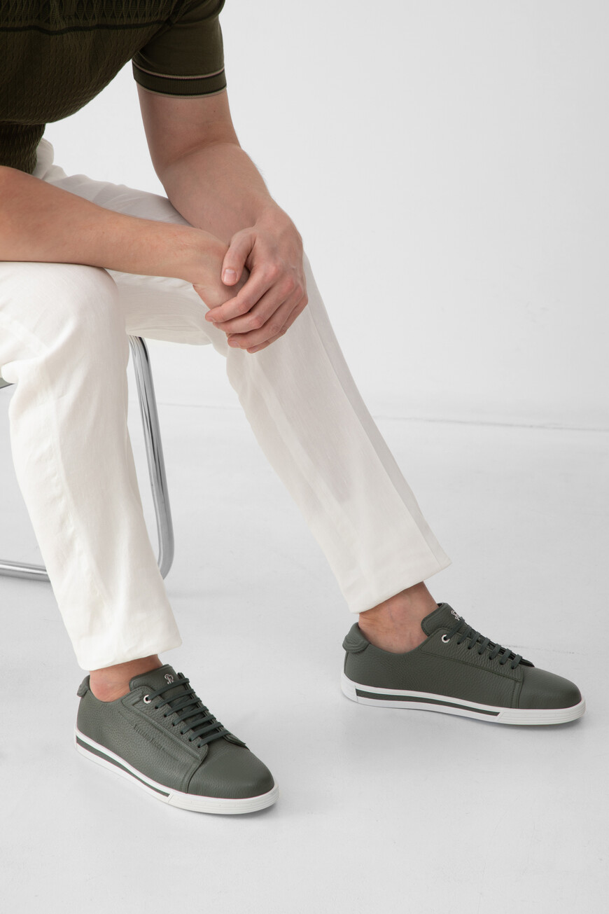 сникеры  UV33_G6586 VD V042 по акции