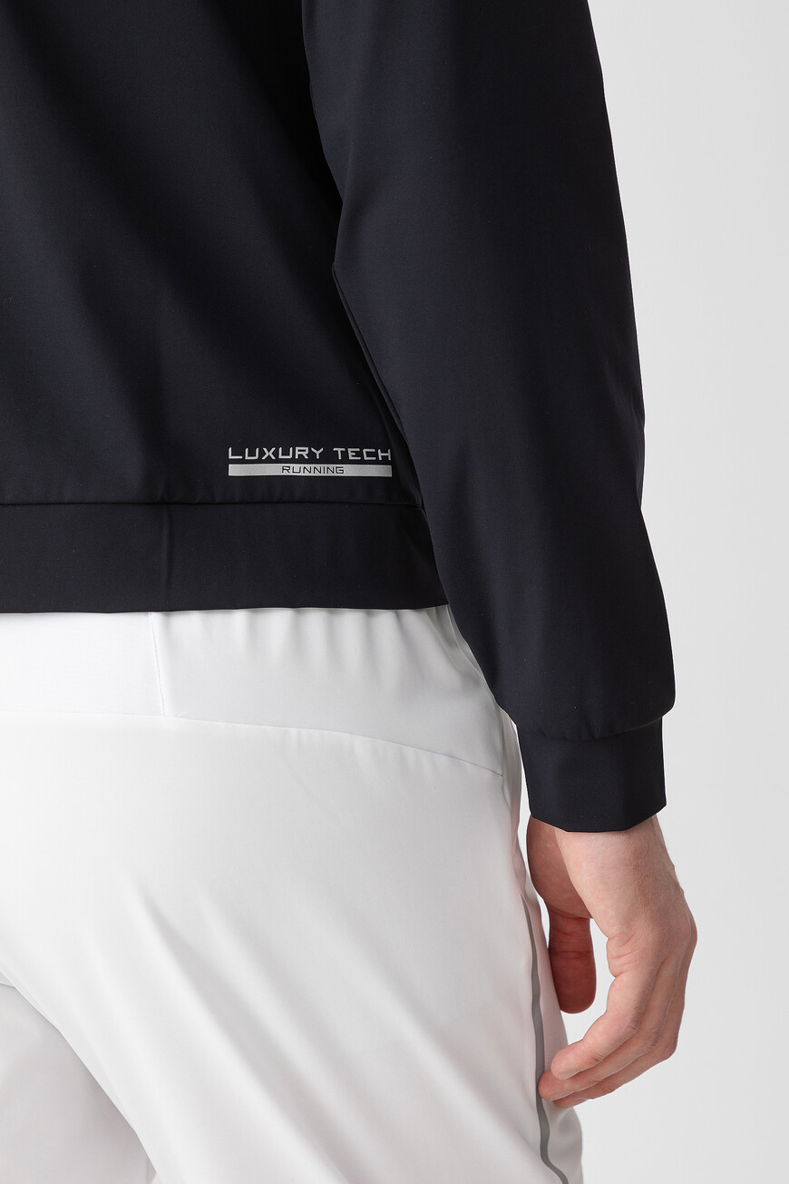 кофта спорт  модель из коллекции sr luxury tech M6J52R0160 PAEA2S NTWH по низкой цене