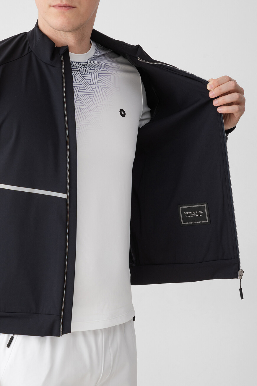 кофта спорт  модель из коллекции sr luxury tech M6J52R0160 PAEA2S NTWH по распродаже