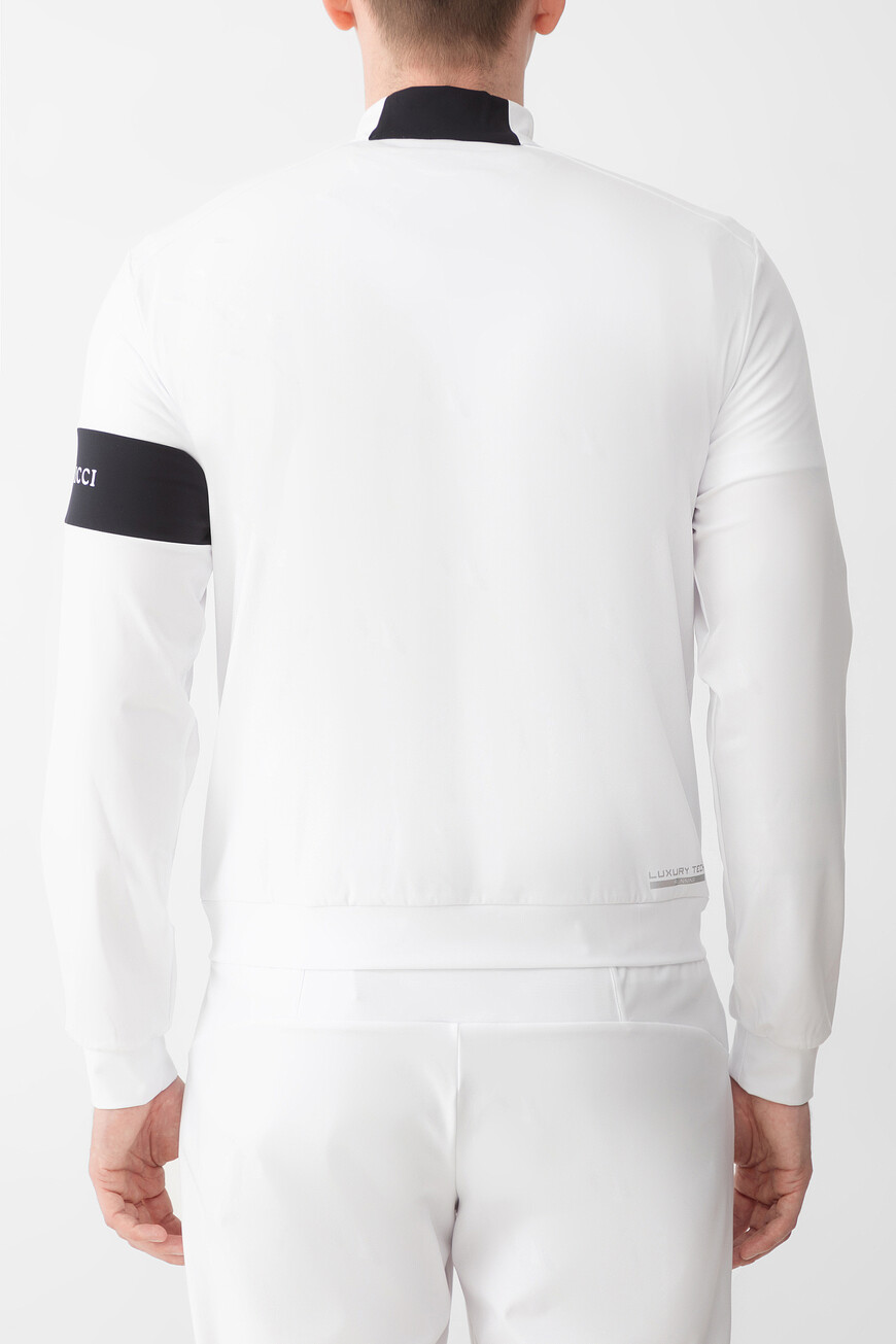 кофта спорт  модель из коллекции sr luxury tech M6J52R0160 PAEA2S WHNT по акции