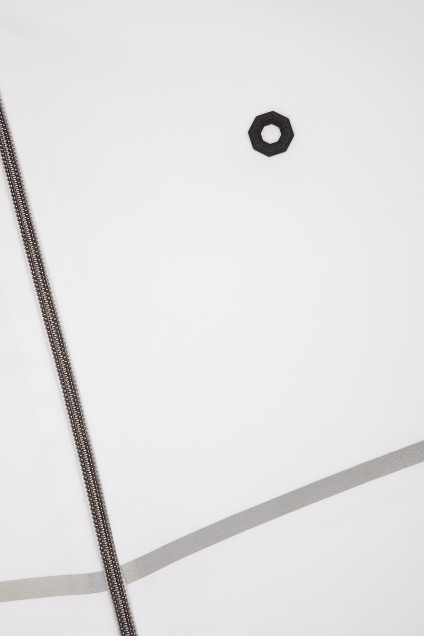 кофта спорт  модель из коллекции sr luxury tech M6J52R0160 PAEA2S WHNT оригинал