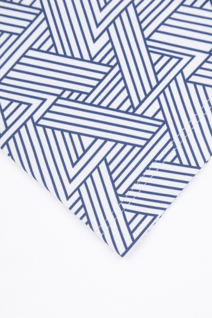 футболка  модель из коллекции sr luxury tech M6H52X0220 PAEA1S WHNT по распродаже