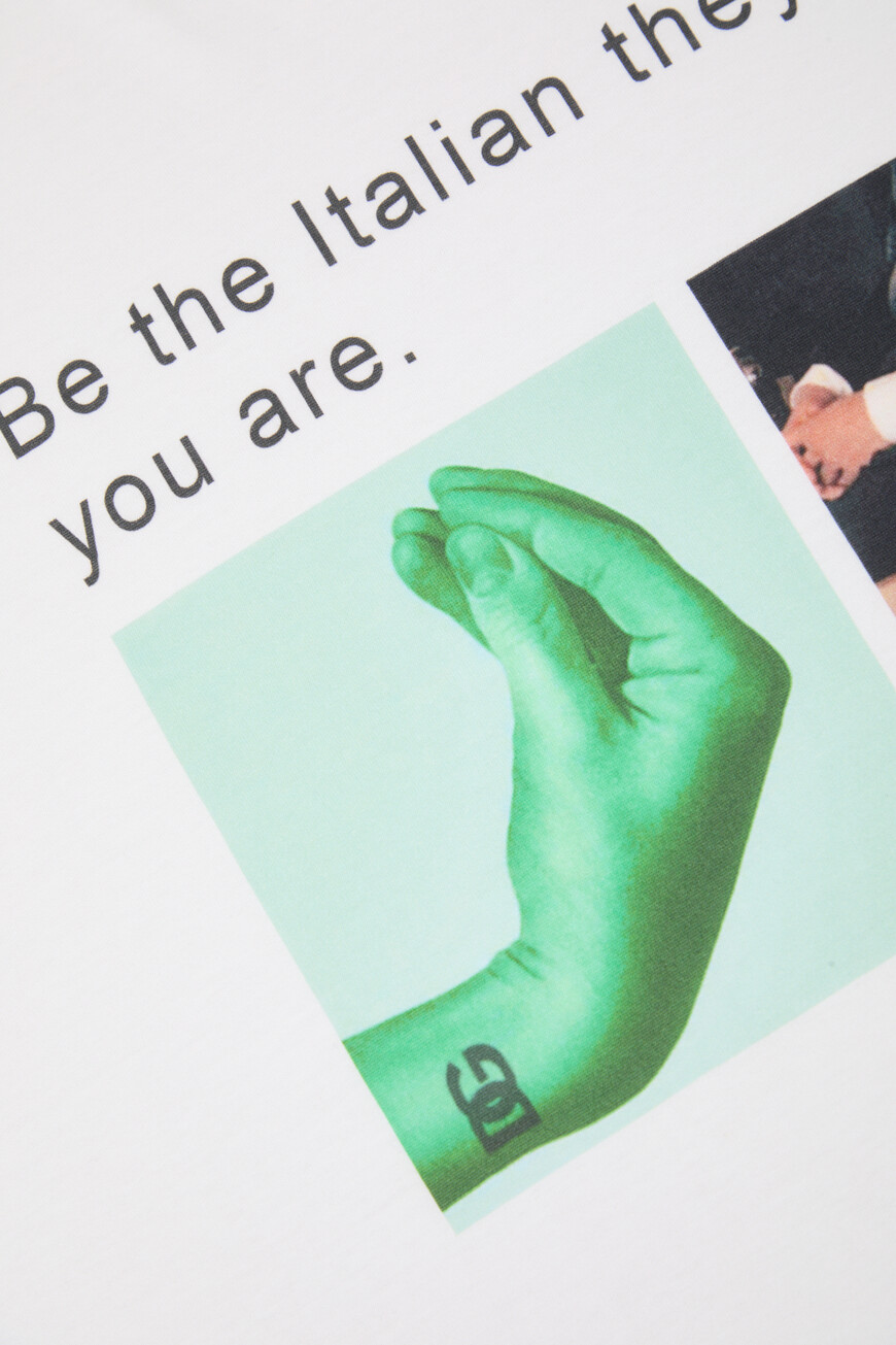 футболка dolce&gabbana модель из коллекции italian holiday G8PN9T G7O4Z W0800 по распродаже