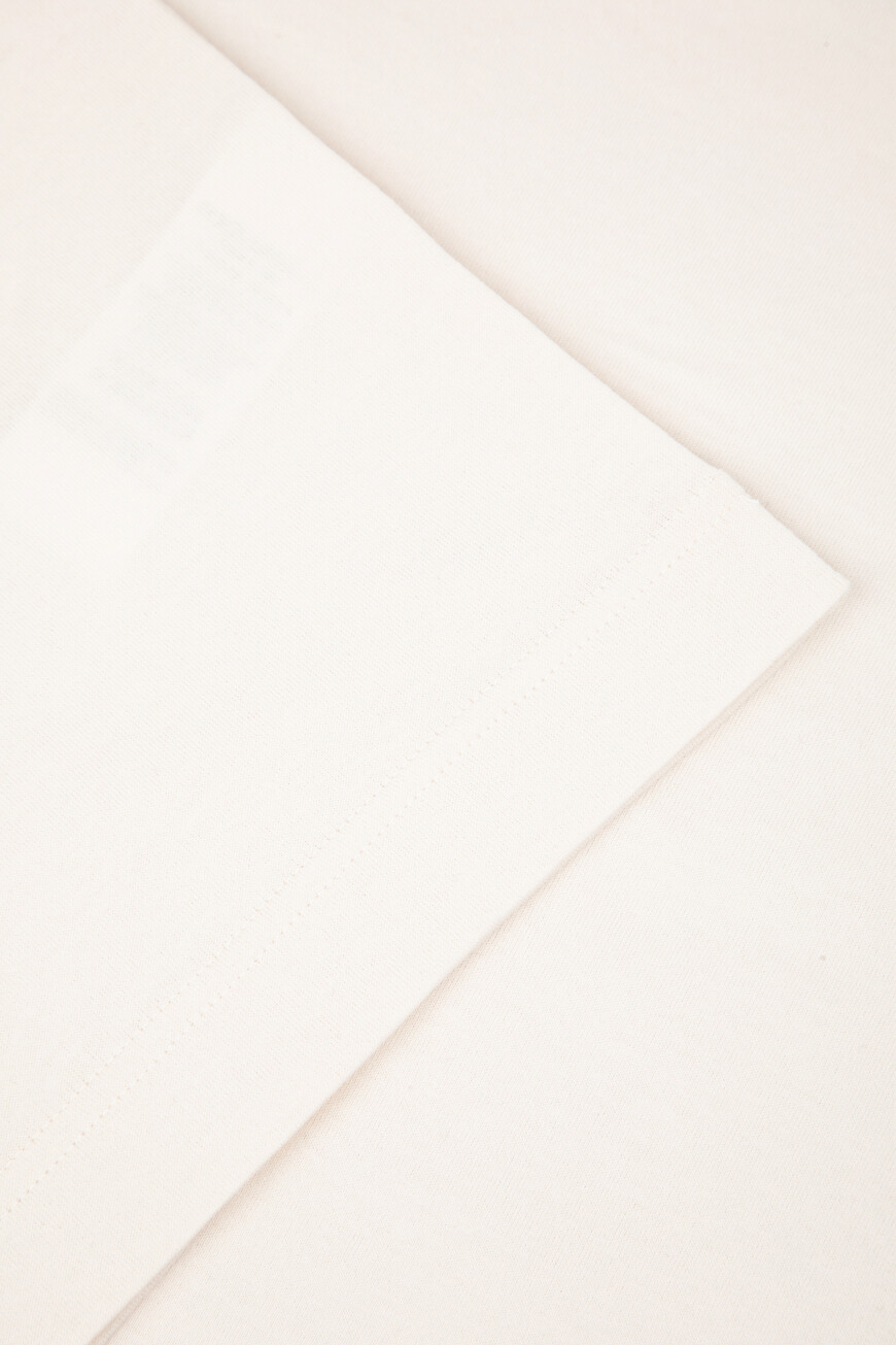 футболка dolce&gabbana модель из коллекции dna G8RA2Z G7O2G A4567 по распродаже