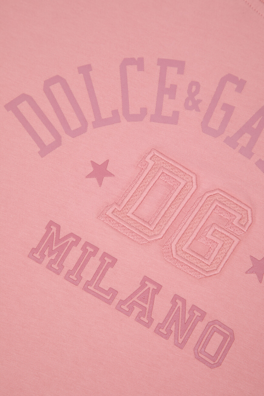 футболка dolce&gabbana модель из новой коллекции dna F8V42Z GDCX2 F2528 по распродаже