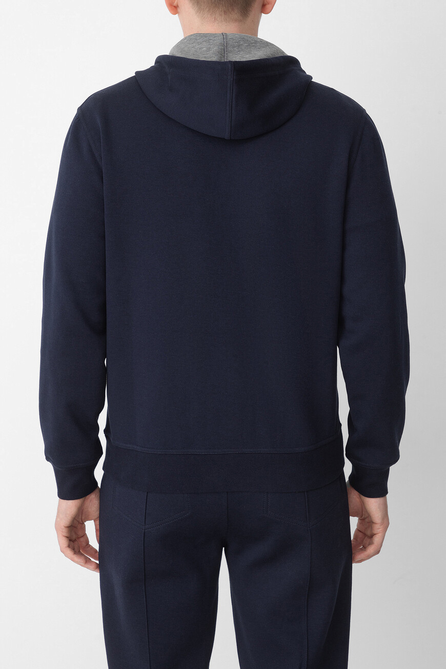 толстовка  модель из линейки travelwear от бренда brunello cucinelli по акции