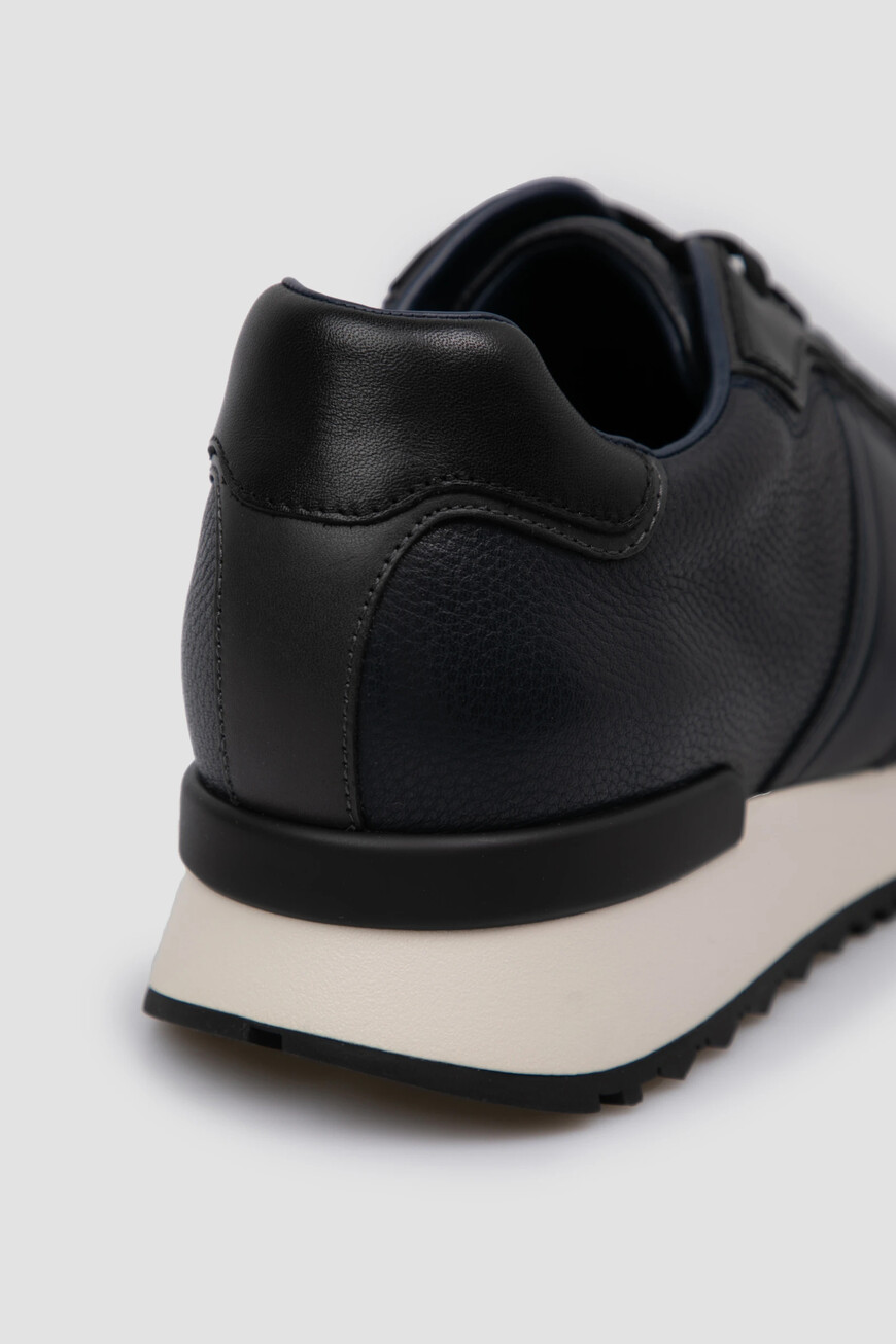 кроссовки  SC01-02-03W 02 по распродаже