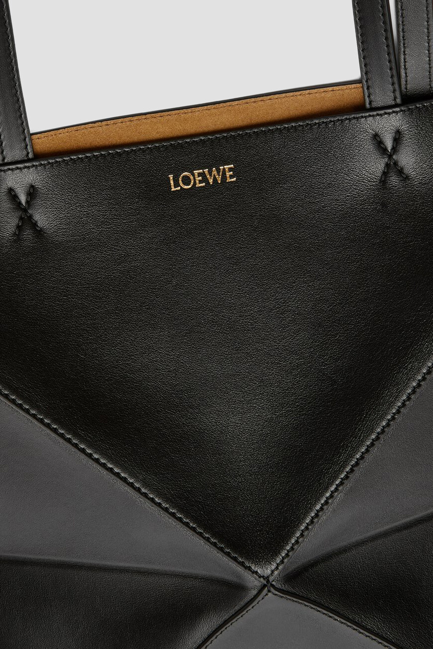 сумка  модель puzzle fold A657G50X01 1100 оригинал