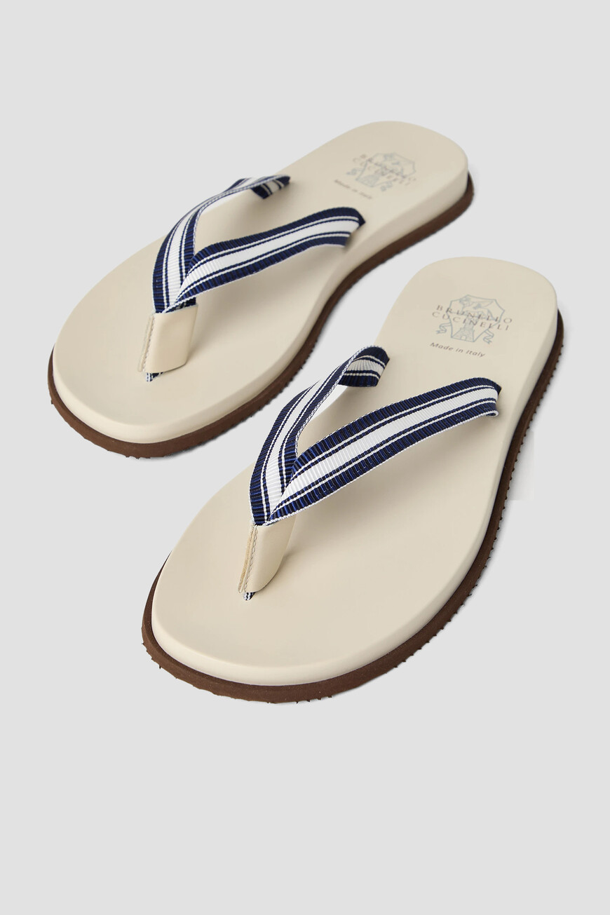 шлепанцы  модель pool MZUNAVH328 CJR38 со скидкой