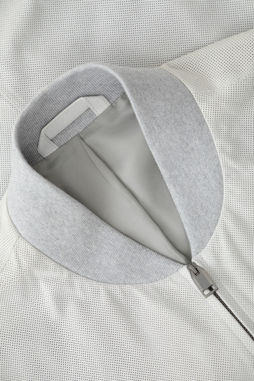 бомбер  PLBU0L PC703 1900 на официальном сайте