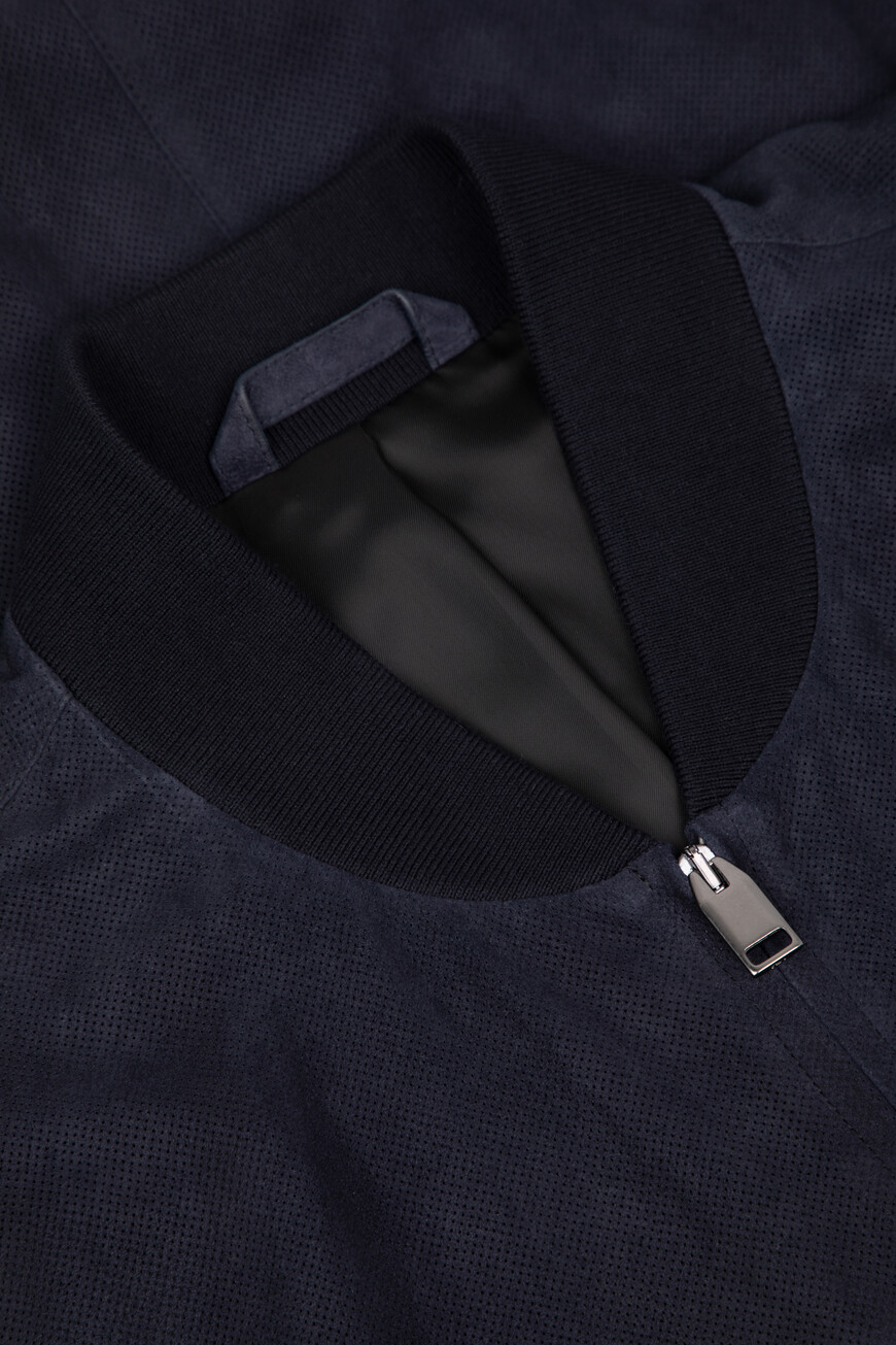 бомбер  PLBU0L PC703 4000 на официальном сайте