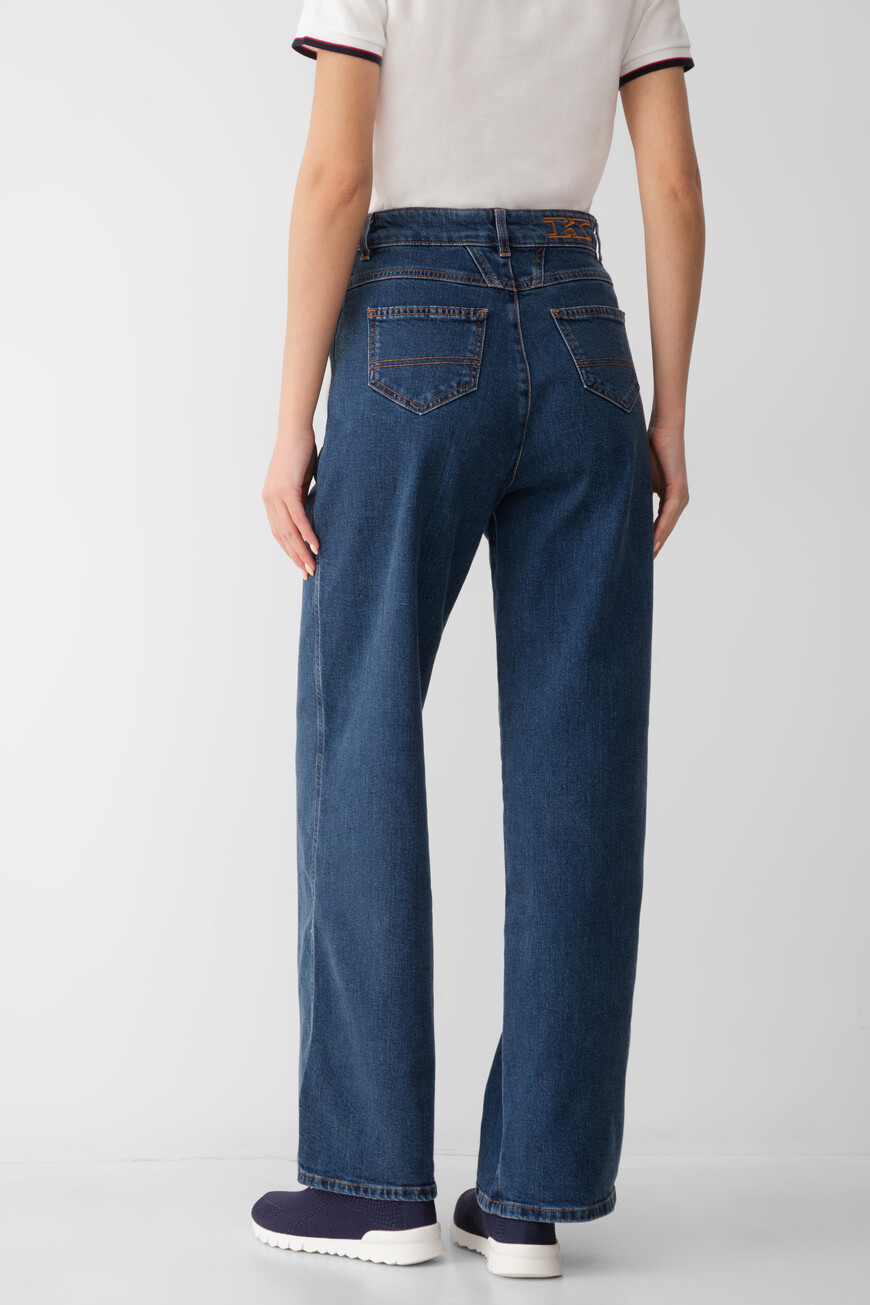 джинсы  модель sartorial DJ53102K0930F02007 по акции