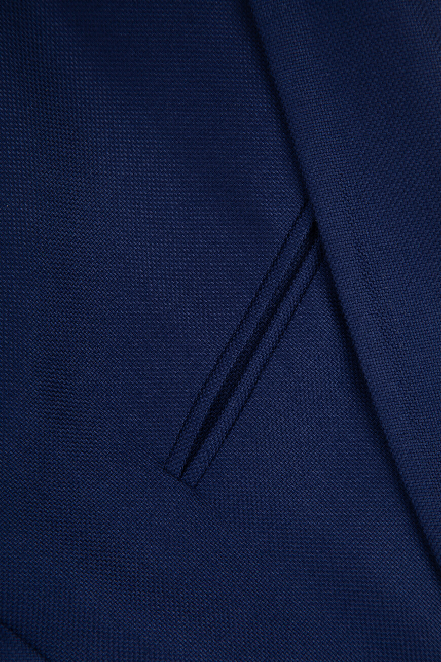 жакет  D53502K0919B07000 на официальном сайте