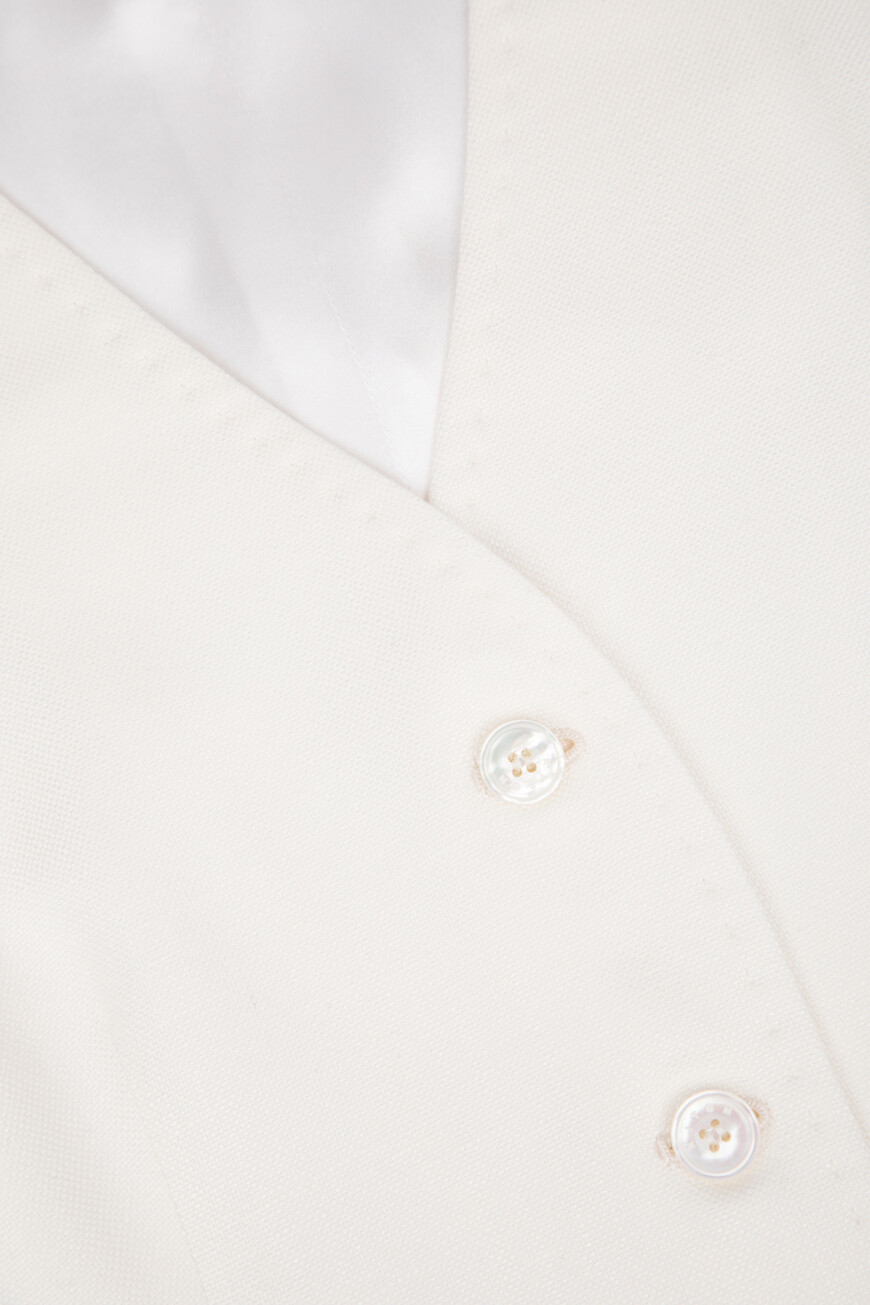 жилет  D47456K0919B0100J на официальном сайте