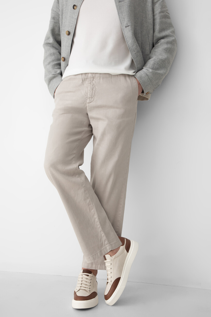 сникеры  USSA278N0120201005 по акции