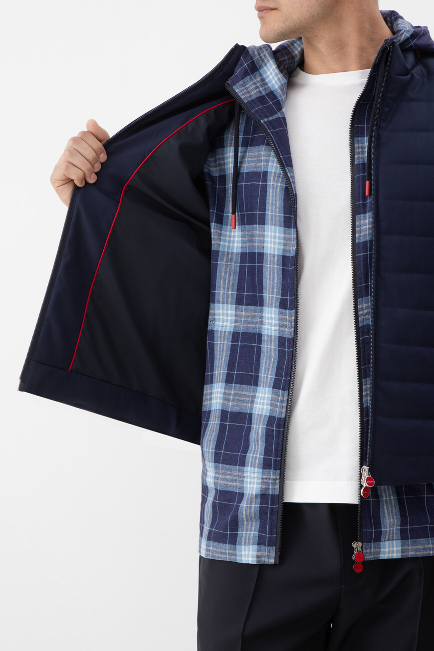 жилет  UW2075V0835F01004 по низкой цене