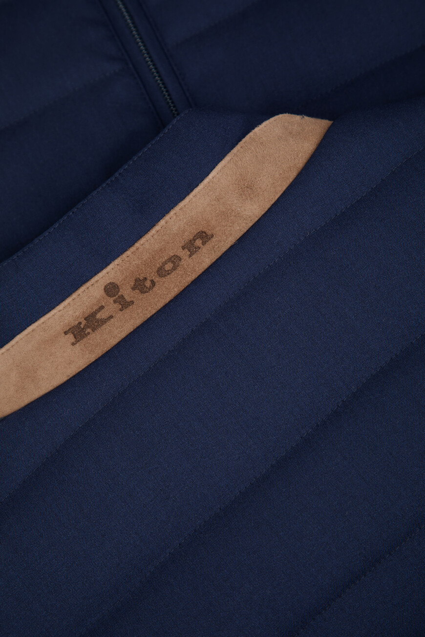 жилет  UW2075V0835F01004 оригинал