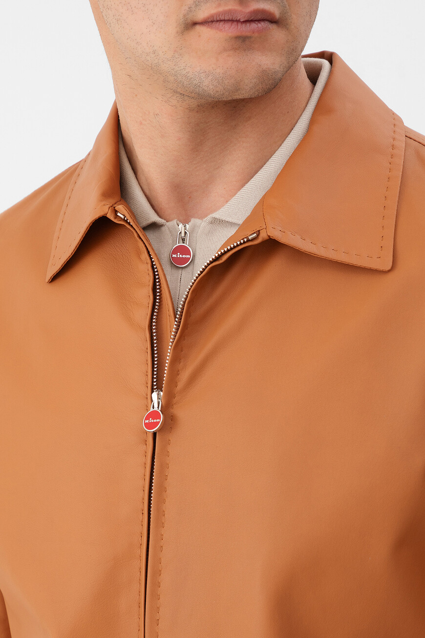 куртка  UW2058V0821F07005 купить с доставкой