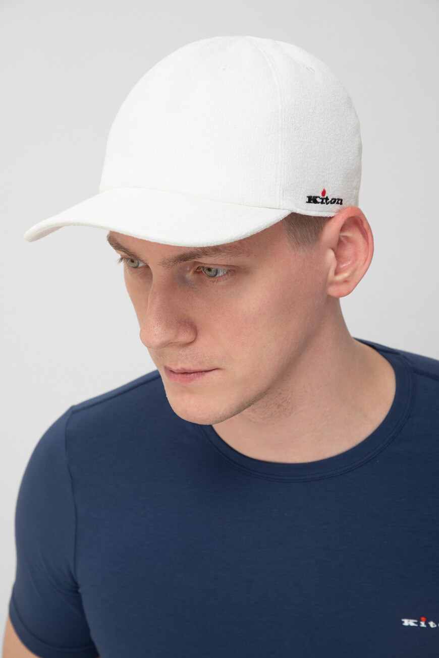 бейсболка  UCAPP68K0724F03001 по акции