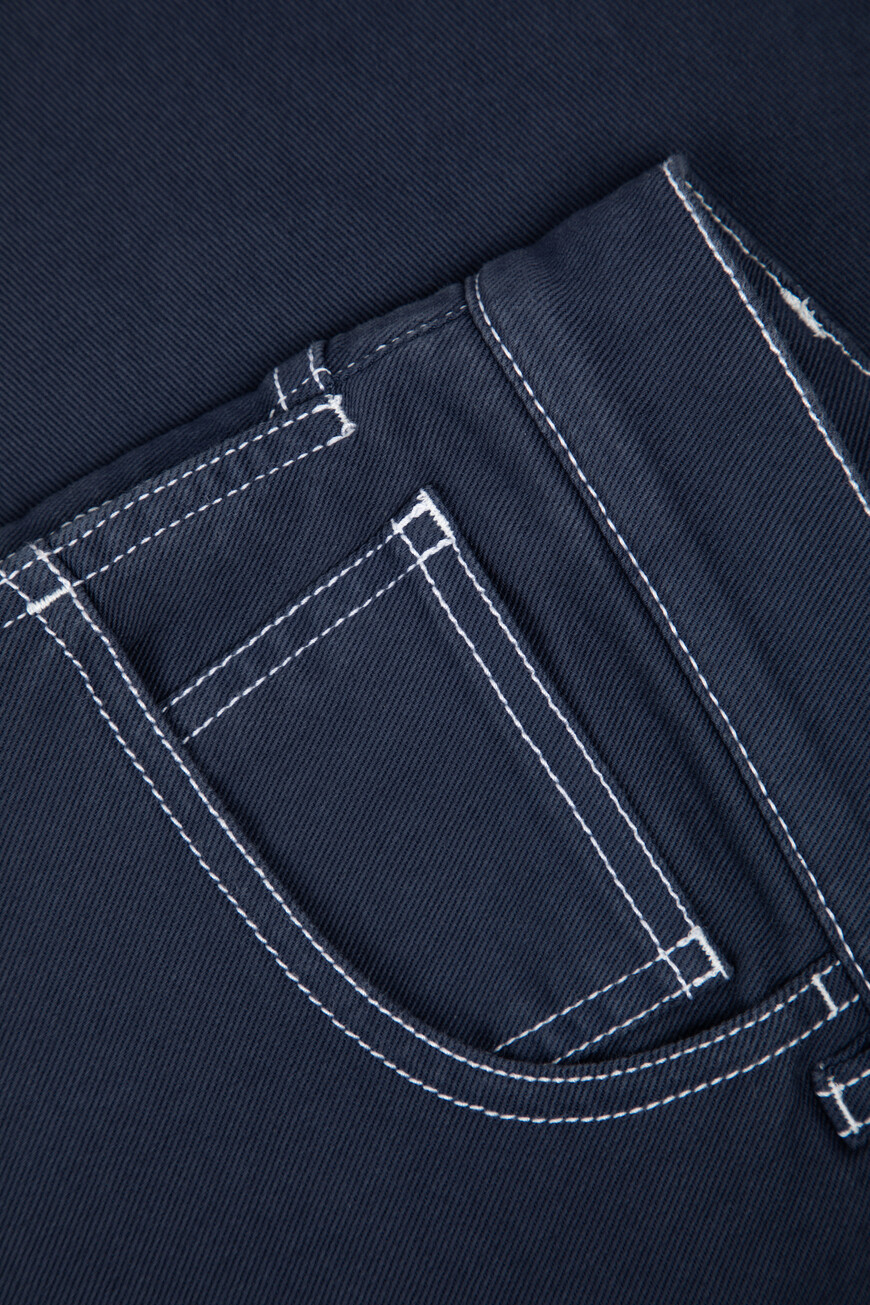 джинсы  модель из коллекции knt UPKN040K0761F02001 на официальном сайте