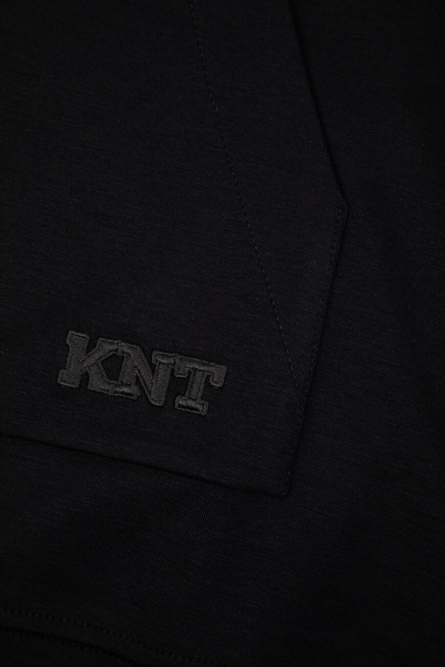 толстовка  модель из коллекции городской одежды knt UMM061804003 на официальном сайте