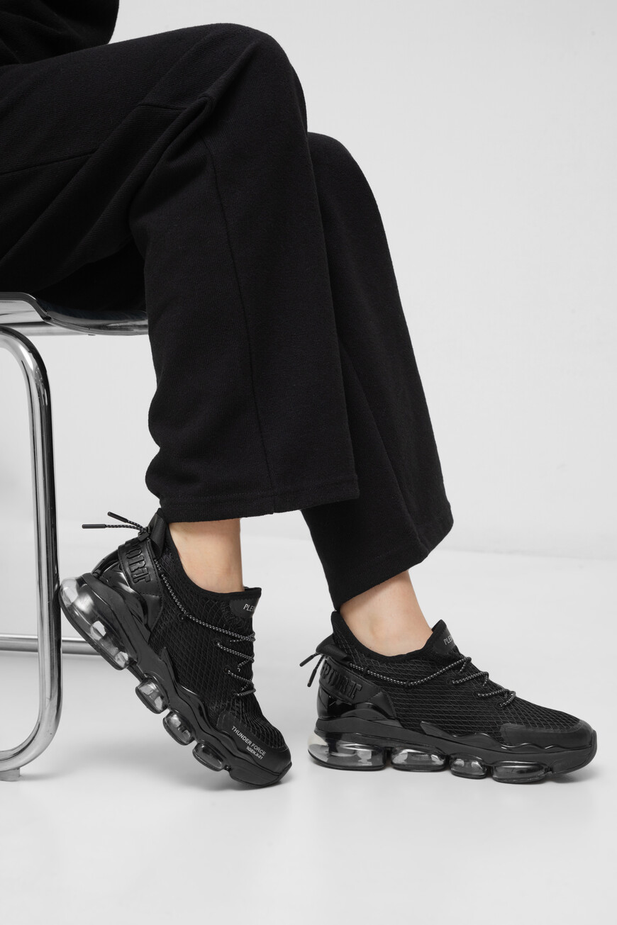 кроссовки  модель thunder force genx 01: runner edition PADS USC0576 STE003N 0202 купить с доставкой