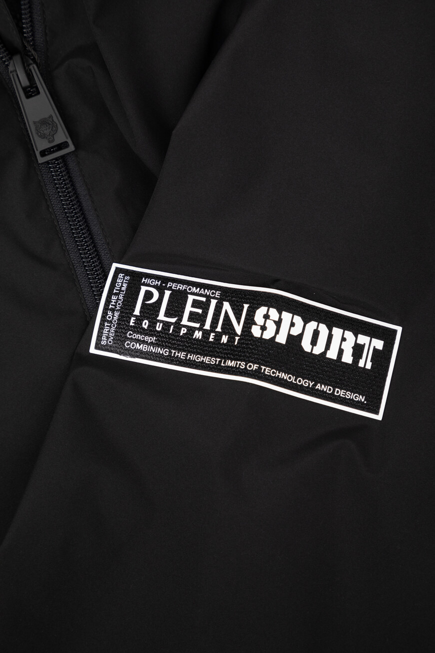 ветровка  SAEC MRB2685 STE003N 02 оригинал