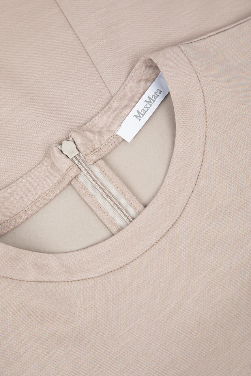 футболка  PETER 2511941048 001 со скидкой