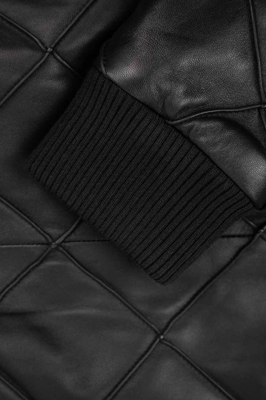 куртка  на сезон этого года фотография