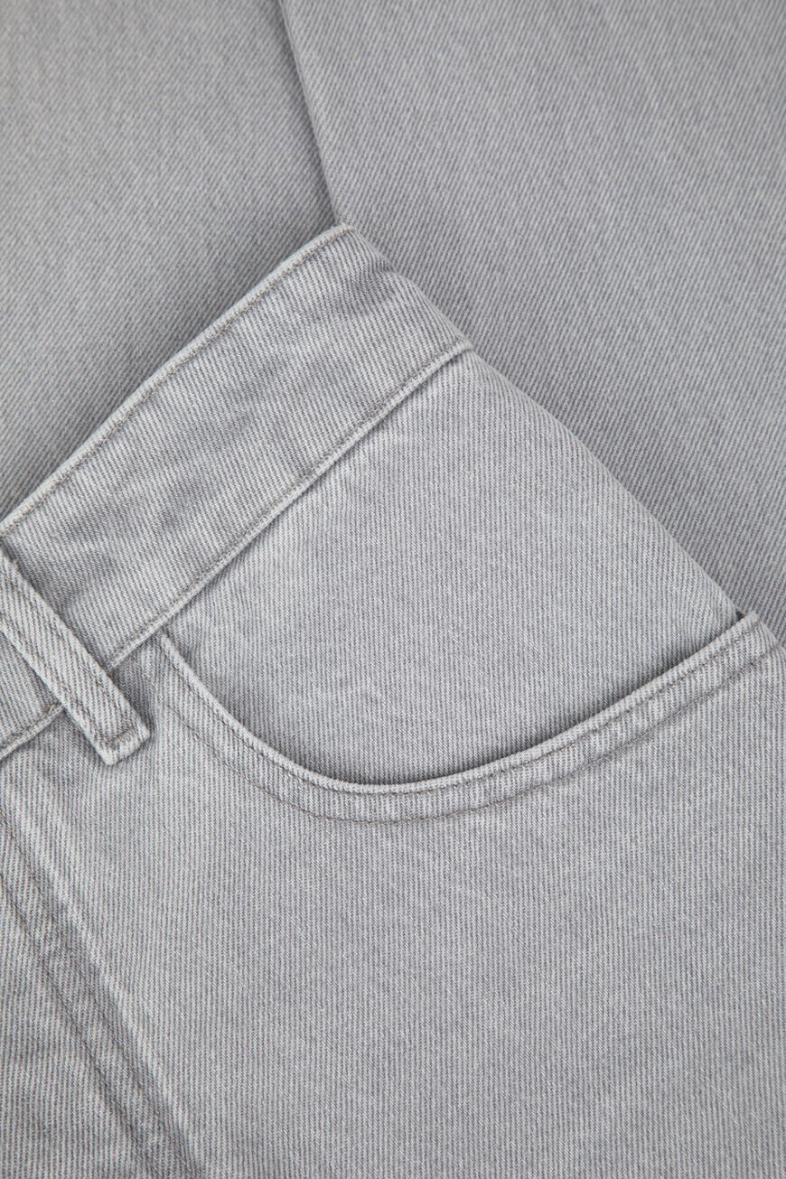 джинсы  802364 V4LP0 1493 на официальном сайте