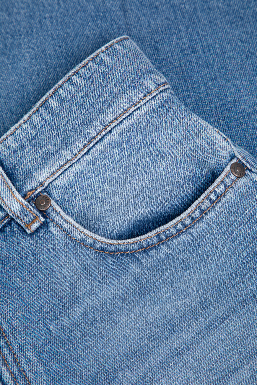 джинсы  BRAVA 2515181081 009 на официальном сайте