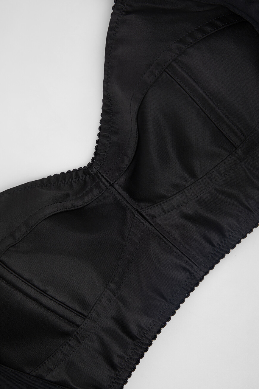 топ  F7Y28T G9826 N0000 со скидкой