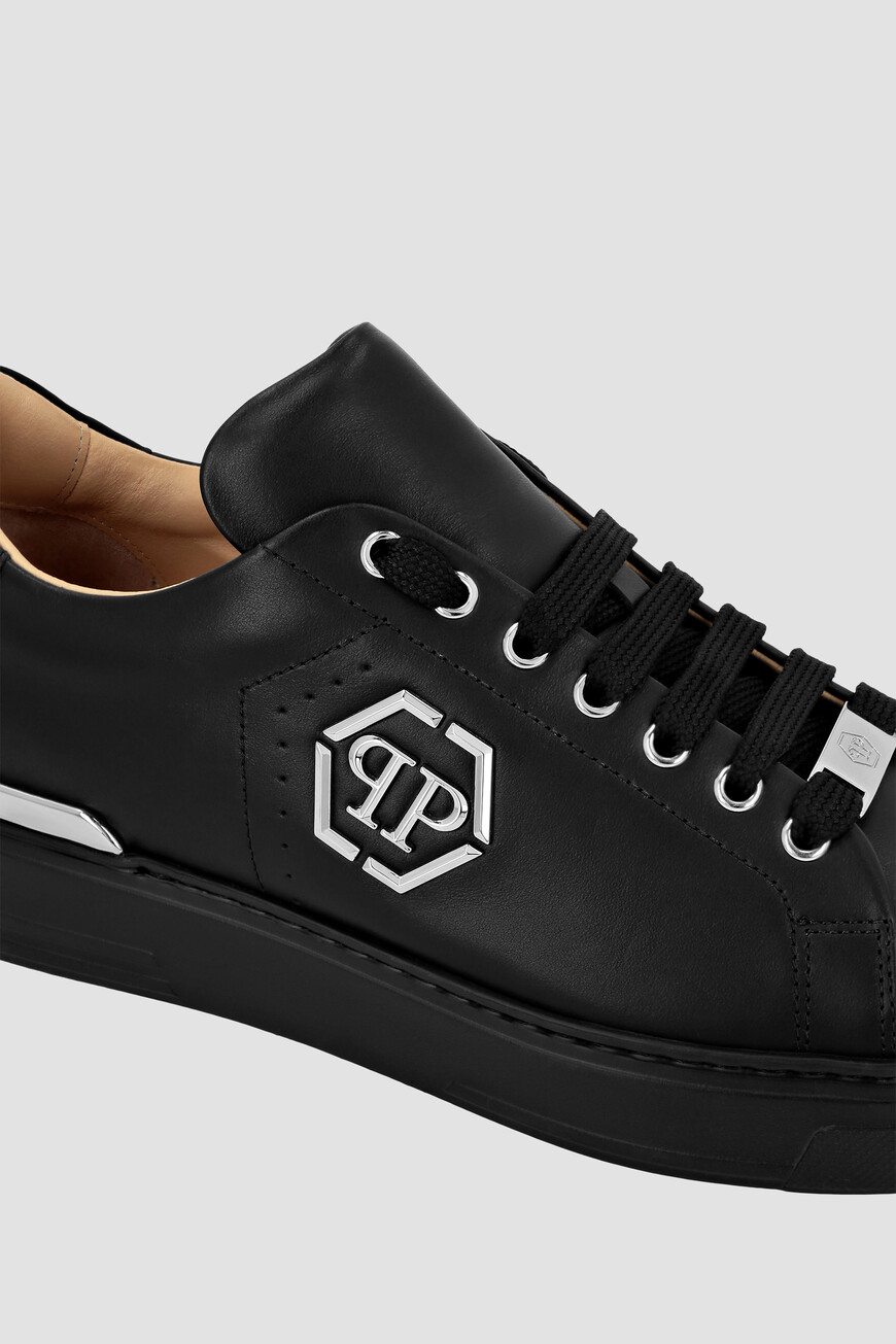 сникеры  модель lo-top SAES USC0670 PLE010N 0202 купить с доставкой