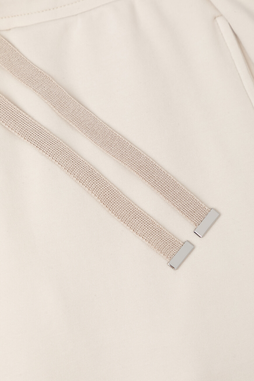 брюки  25451803 782 на официальном сайте