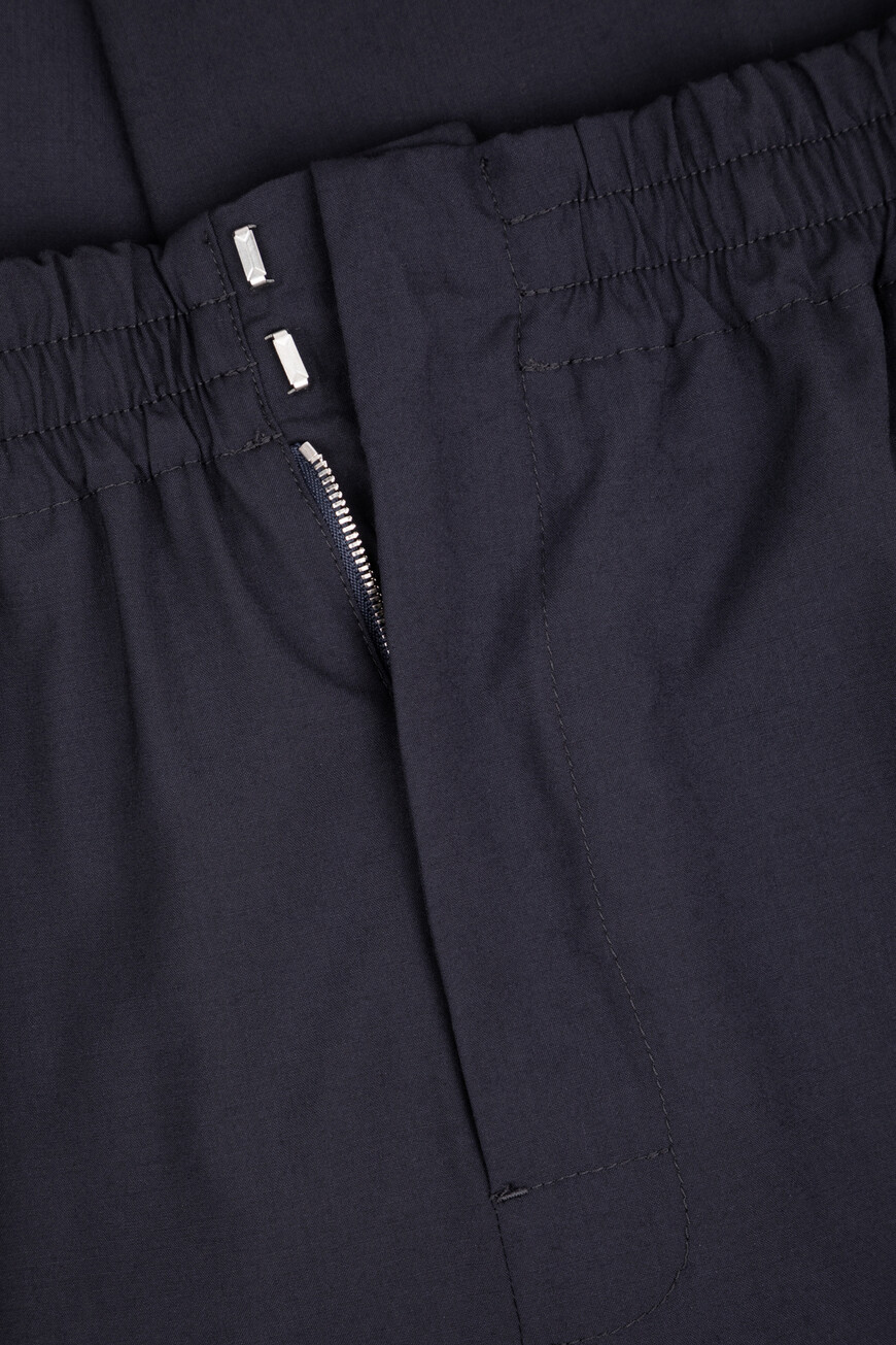 брюки  811897 V4XP0 4246 на официальном сайте