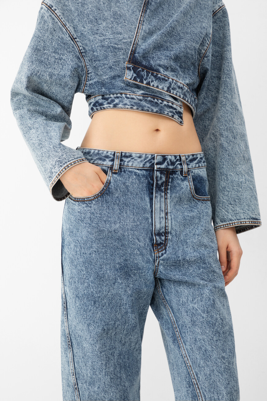 джинсы  AA9P1161T535A 524 купить с доставкой