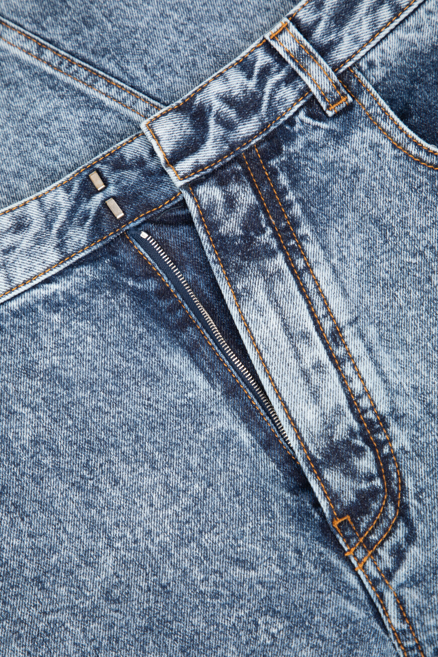 джинсы  AA9P1161T535A 524 по распродаже