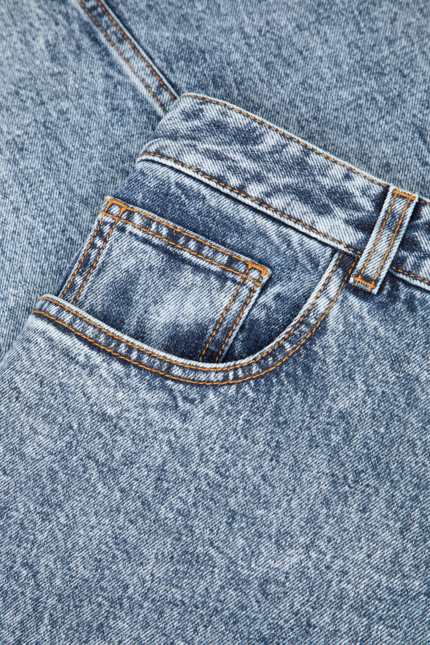 джинсы  AA9P1161T535A 524 на официальном сайте