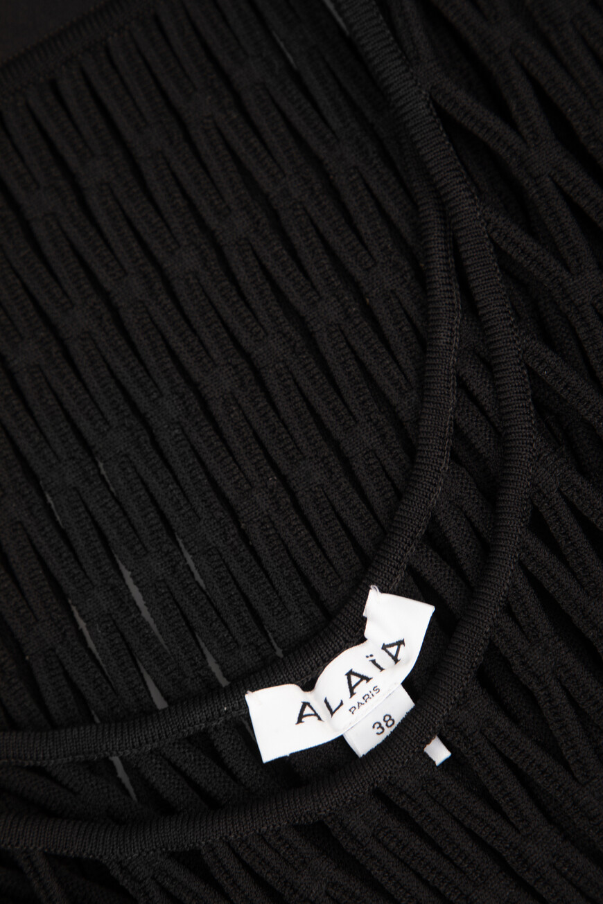 платье  модель skater AA9R2629K003A 995 со скидкой