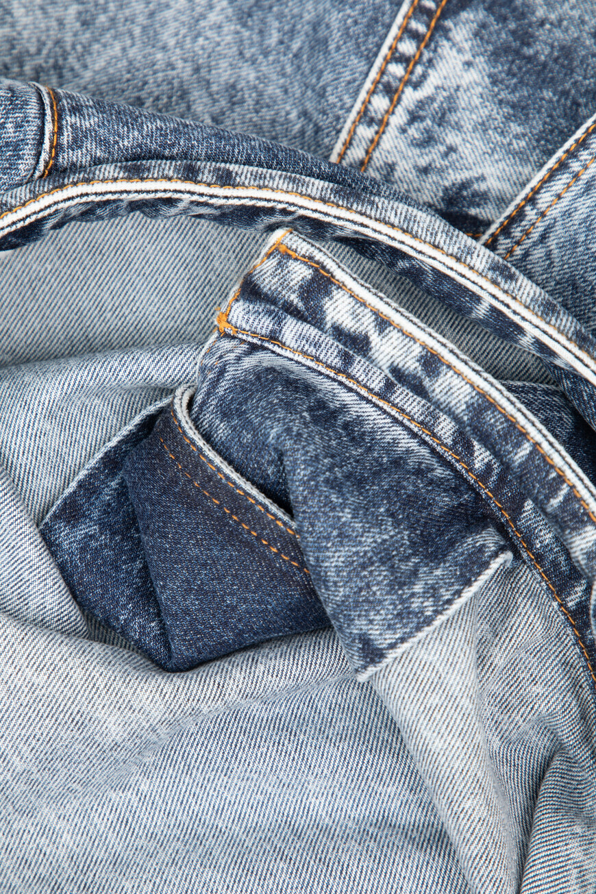 куртка  модель spiral AA9V1093T535A 524 оригинал