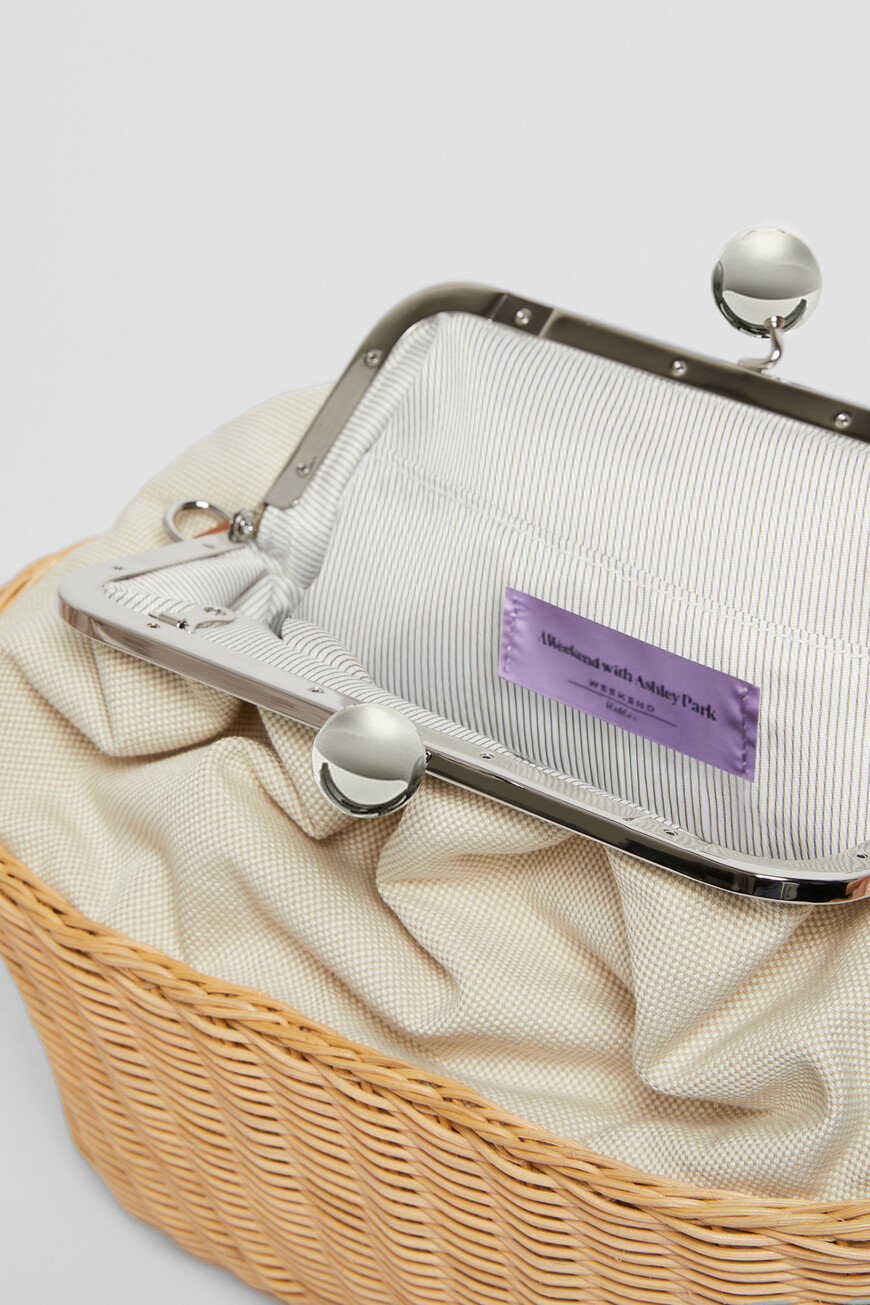 сумка maxmara модель pasticcino OBLO 2515511135 001 на официальном сайте